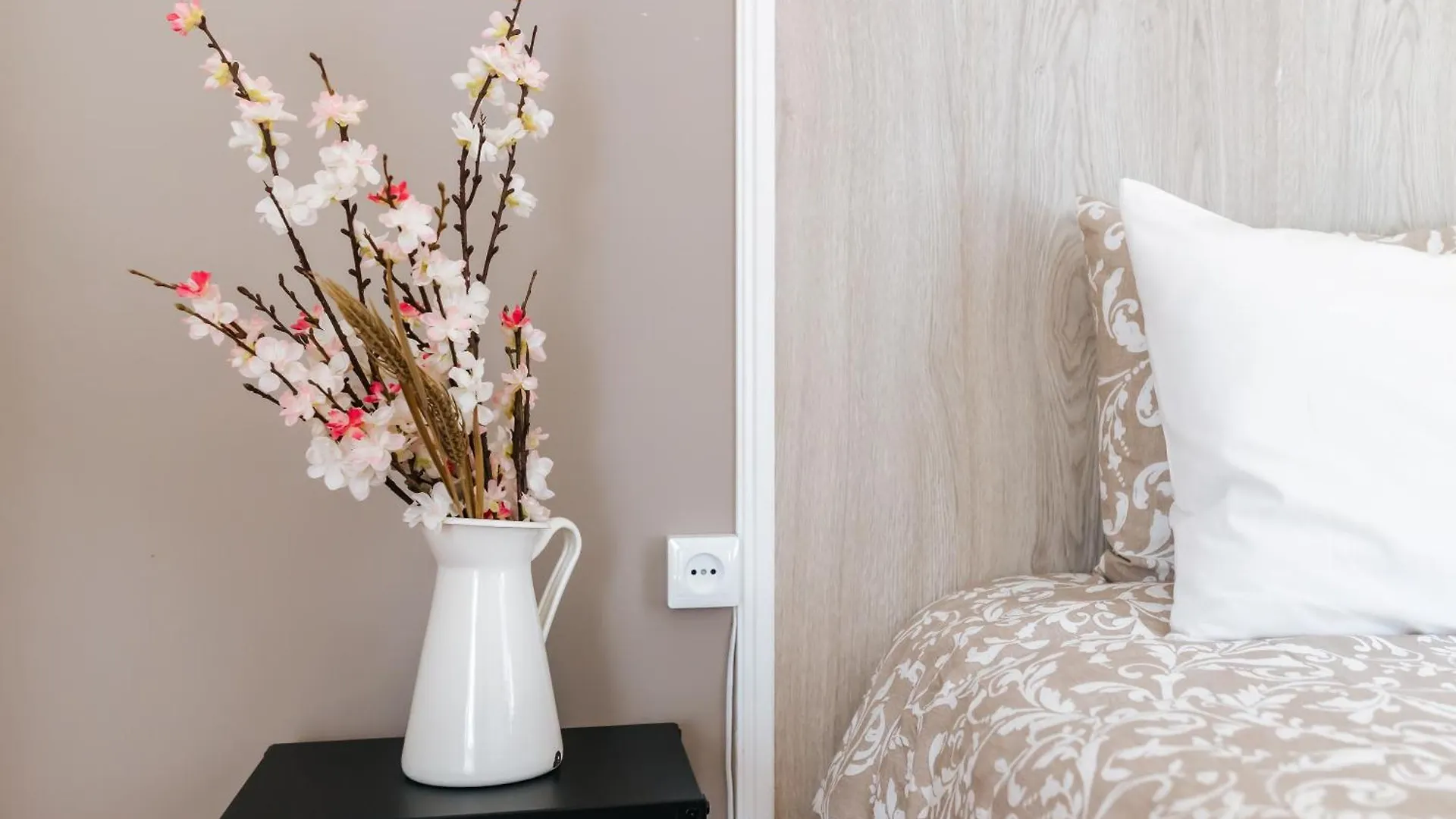 Aquilla Family Room 202 Lisbon Homestay