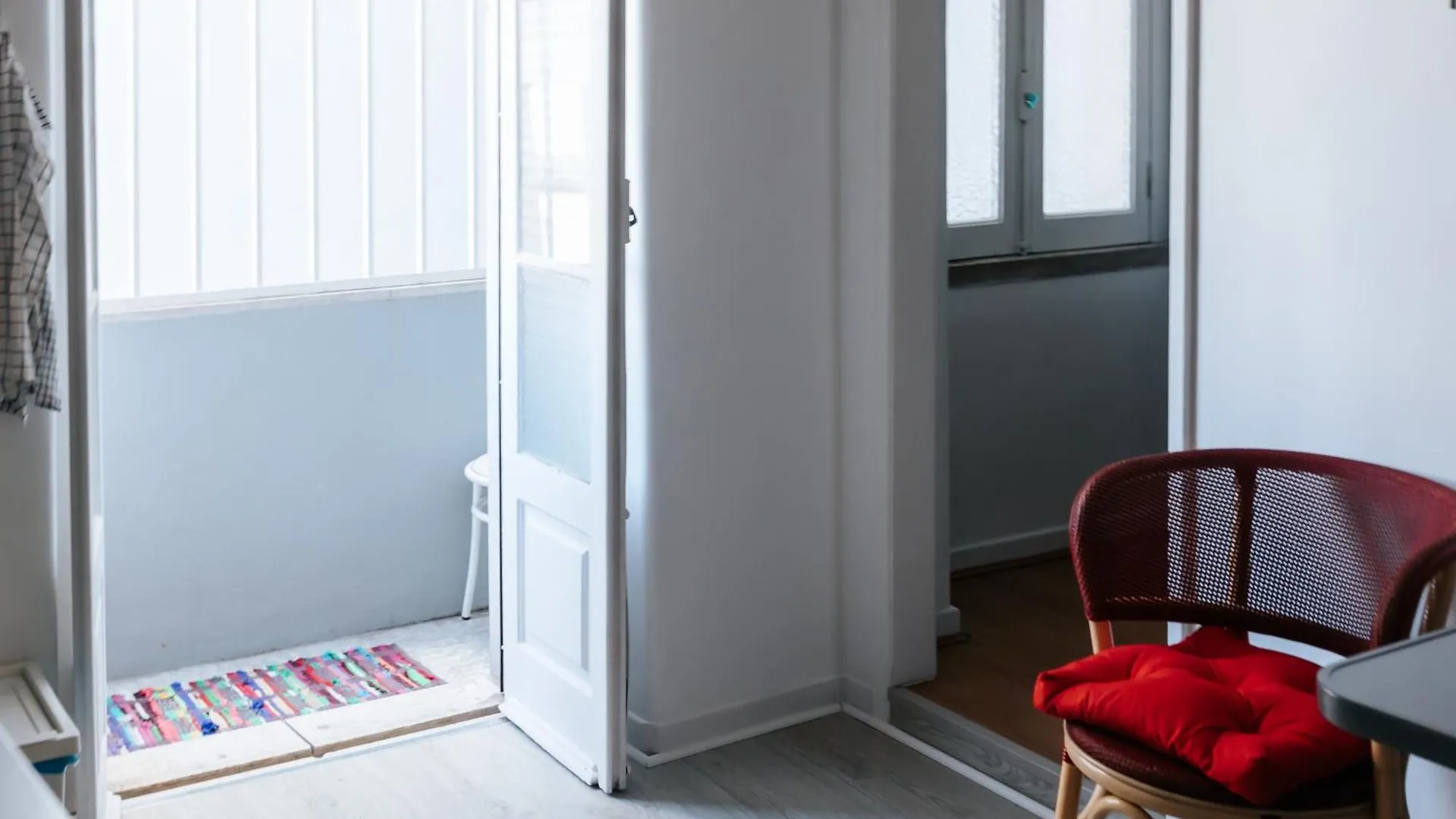 Aquilla Family Room 202 Lisbon Homestay